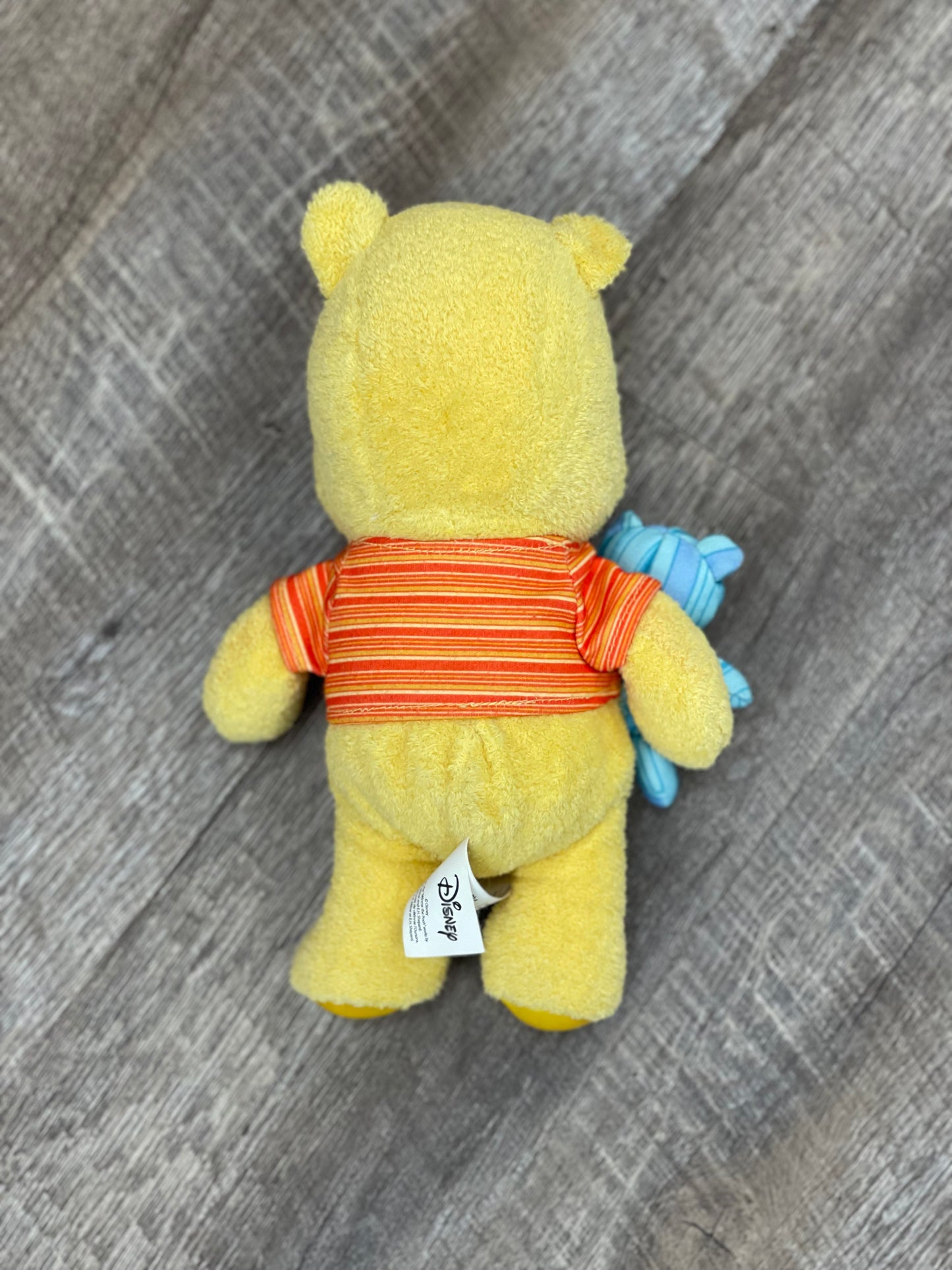 Peluche Winnie avec ourson bleu