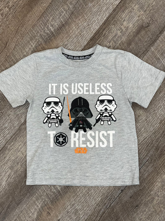 T-Shirt «  It’s Useless to Resist » Star Wars - 4T