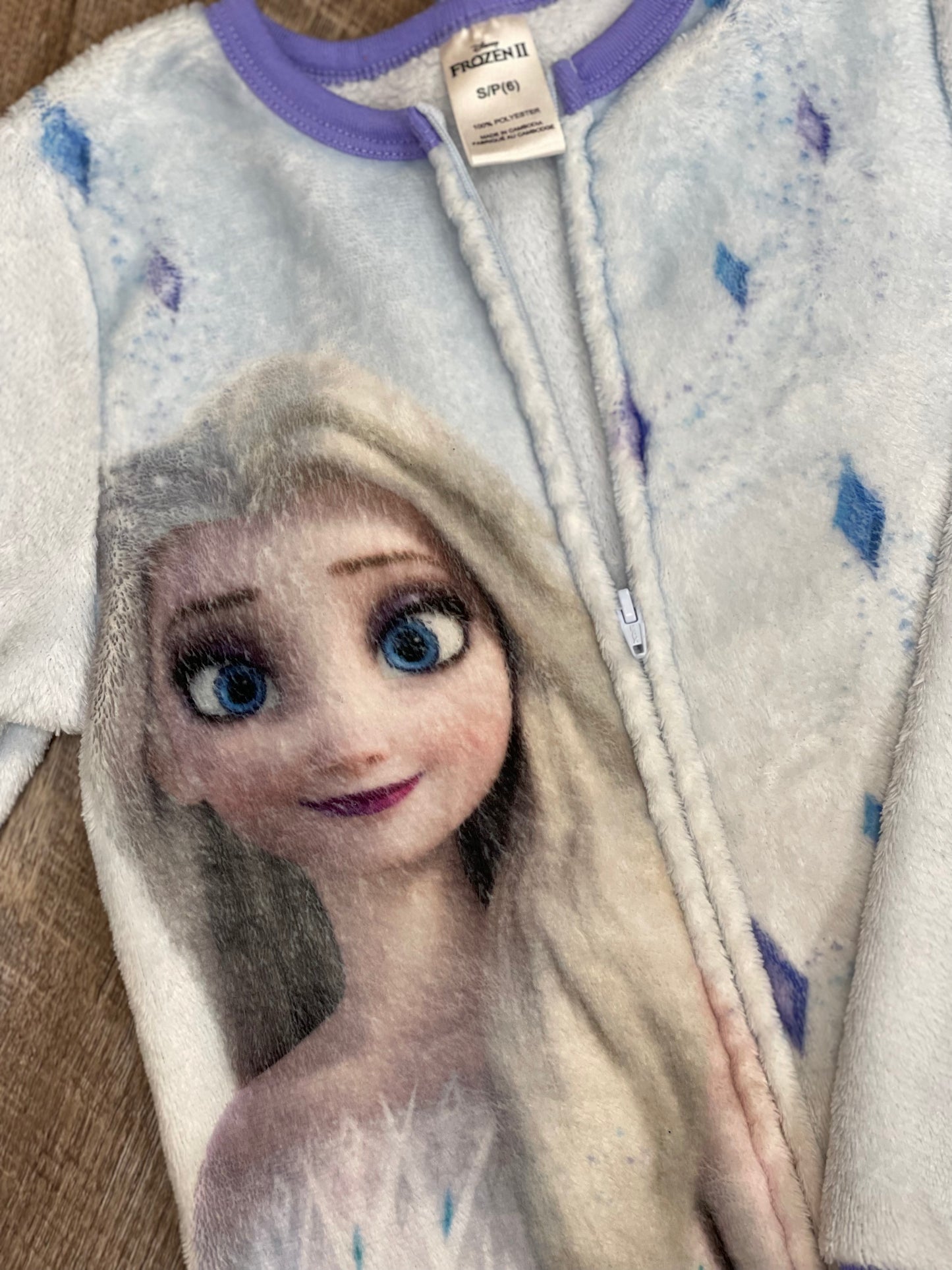 Pyjama Une Pièce Elsa - Small (6)